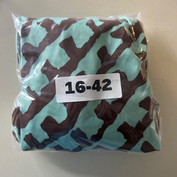 Victoria's Secret Brown And Blue Halter Swimsuit Size 34B - Picture 10 of 10